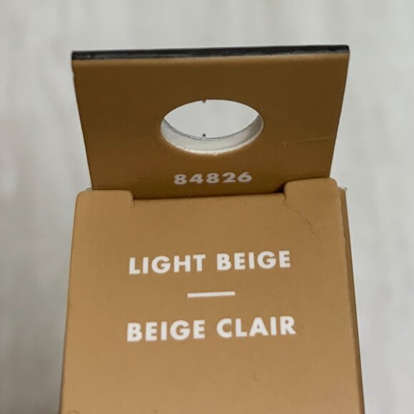 Brand new Elf Hydrating Concealer in Light Beige - Picture 2 of 2